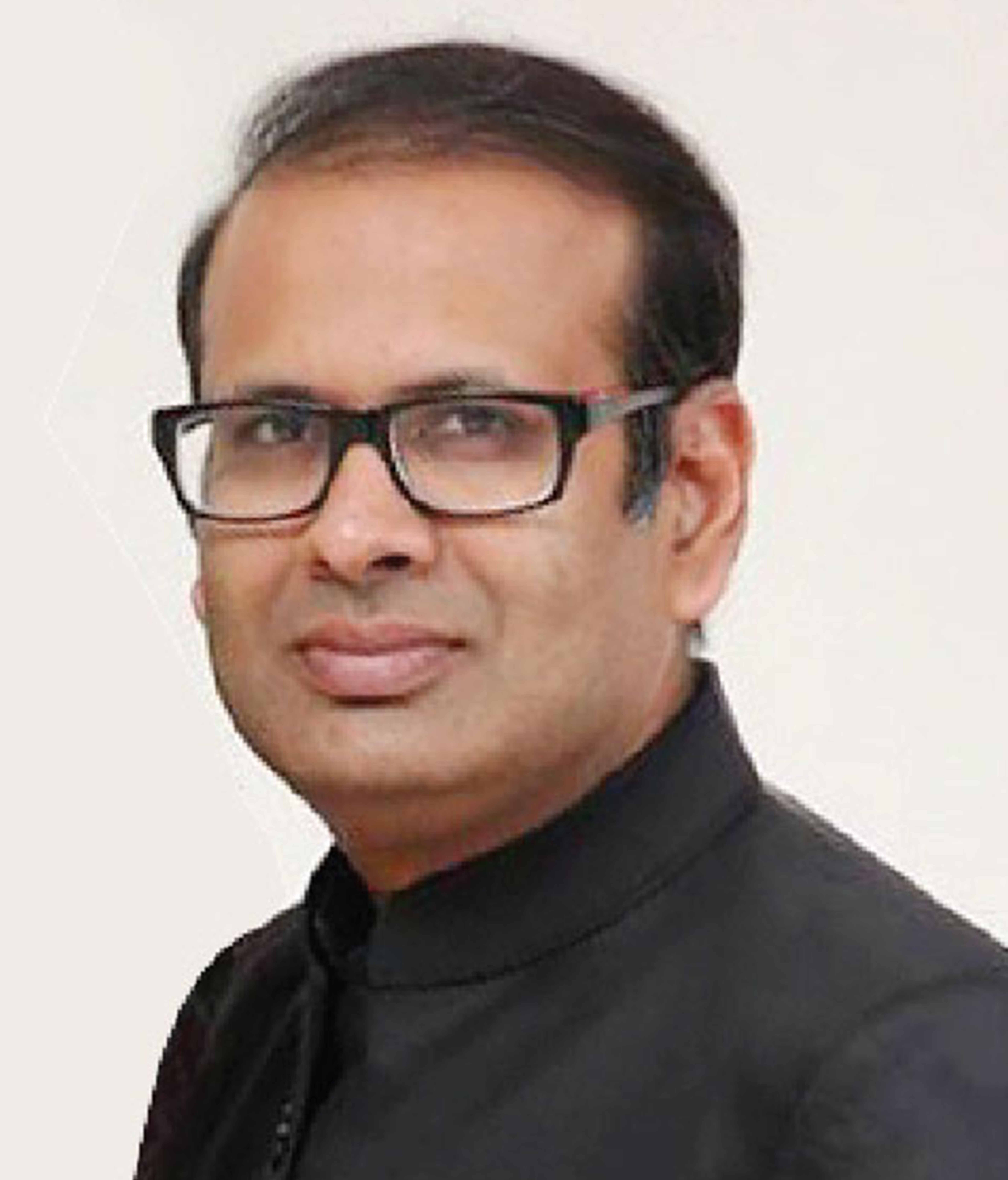 Dr. Mayank Somani — Senior Consultant Physician, Lucknow